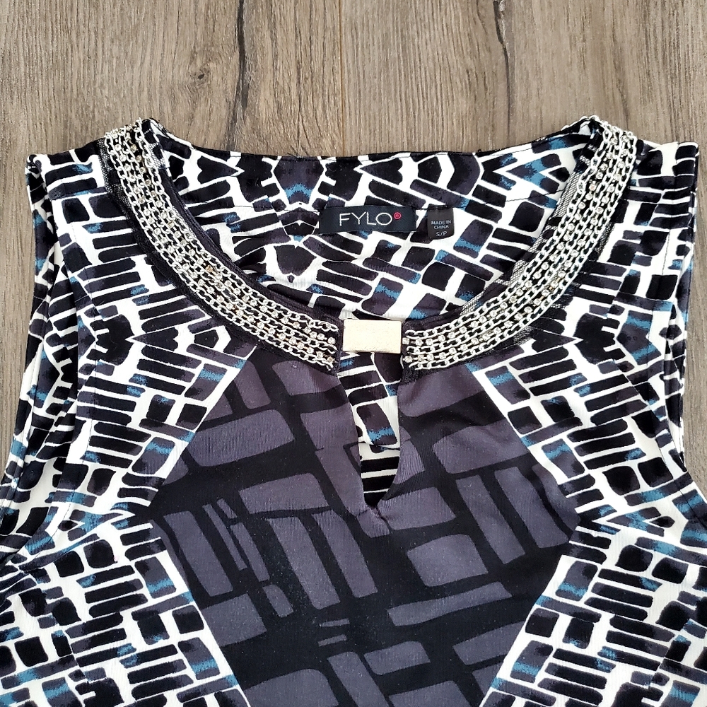 Fylo  Black and White Geometric Dress
